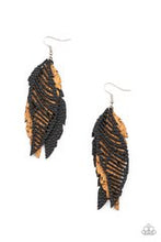 Load image into Gallery viewer, Paparazzi Accessories -  WINGING Off The Hook - Brown
